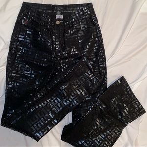 VINTAGE Y2K PRINTED GUESS JEANS